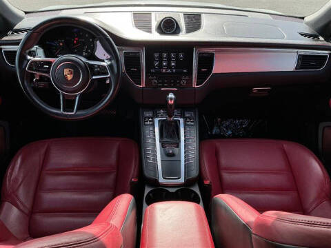 2017 Porsche Macan GTS