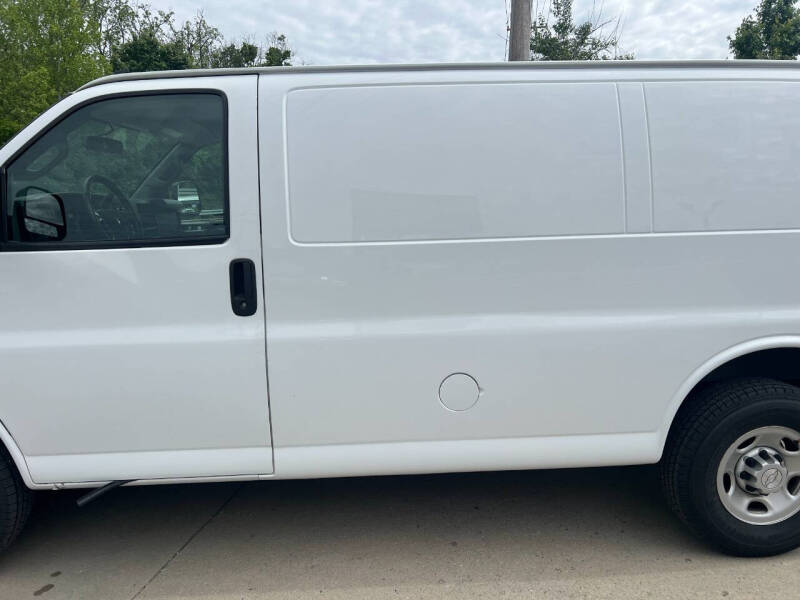2019 Chevrolet Express 2500