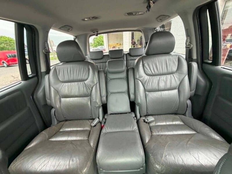 2005 Honda Odyssey EX-L w/DVD