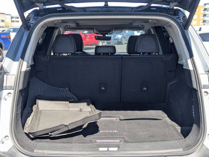 2022 Nissan Rogue Platinum