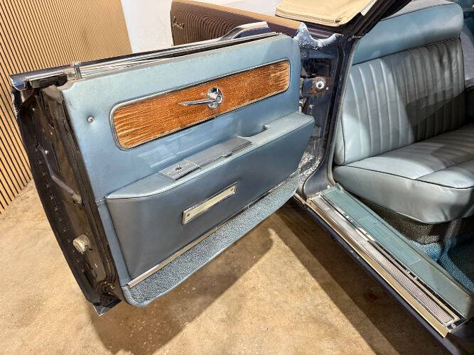 1962 Lincoln Continental