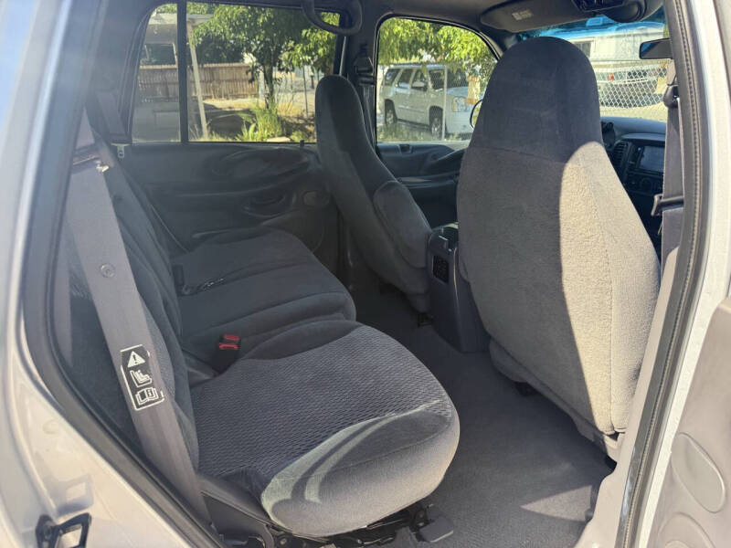 1999 Ford Expedition XLT