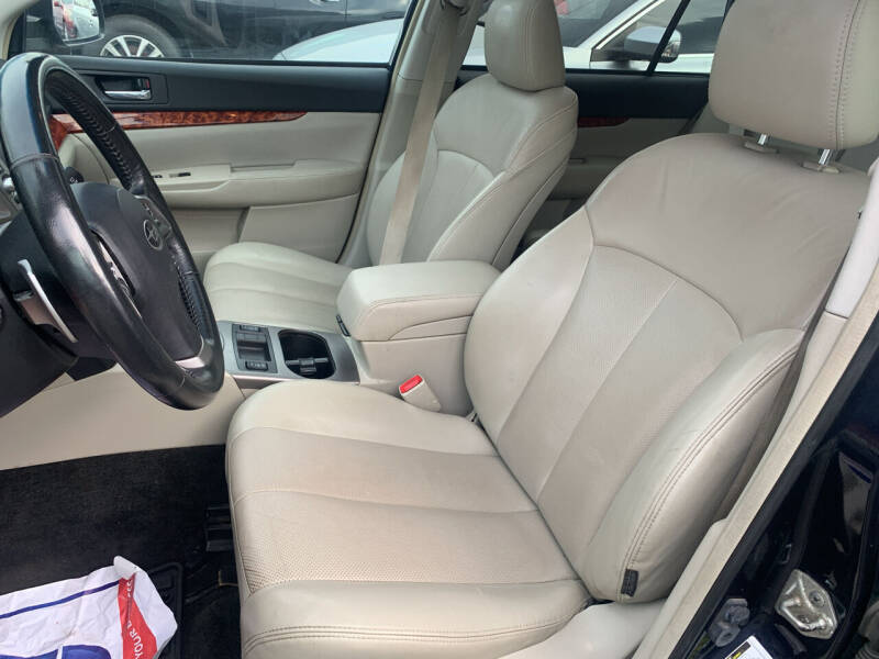 2012 Subaru Outback 2.5i Limited