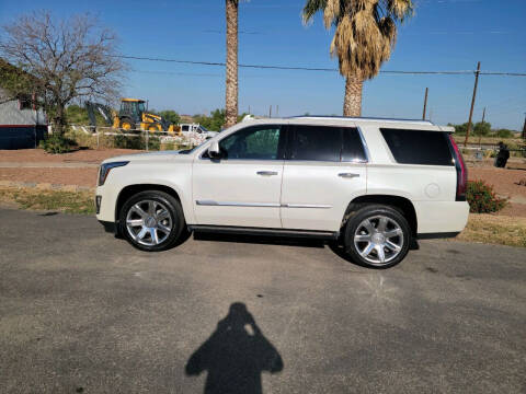 2015 Cadillac Escalade for sale at Ryan Richardson Motor Company in Alamogordo NM