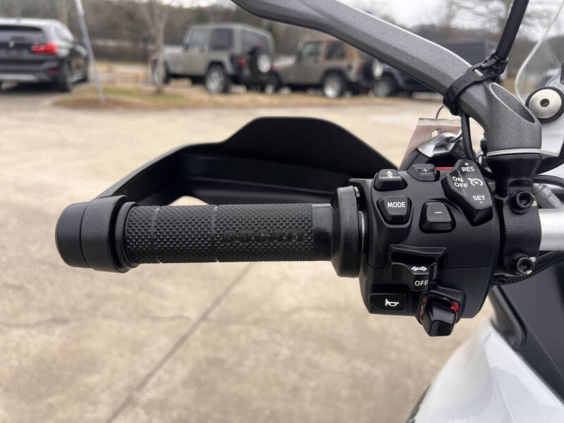 2023 Ducati Multistrada