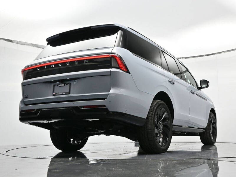 2025 Lincoln Navigator Reserve