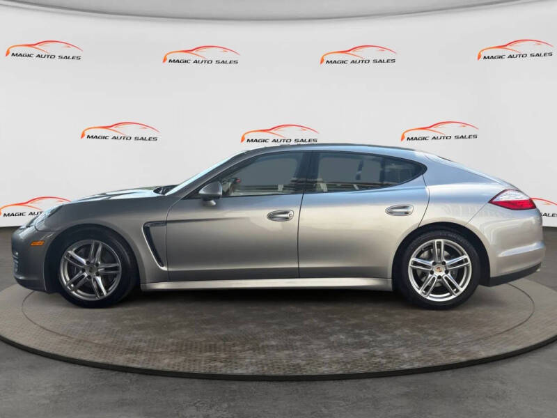 2012 Porsche Panamera