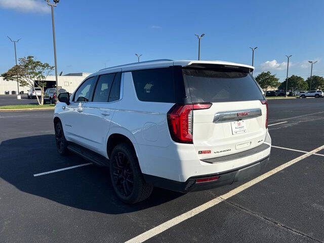2023 GMC Yukon SLE