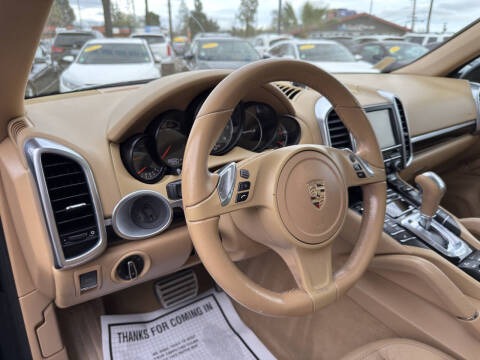 2014 Porsche Cayenne S
