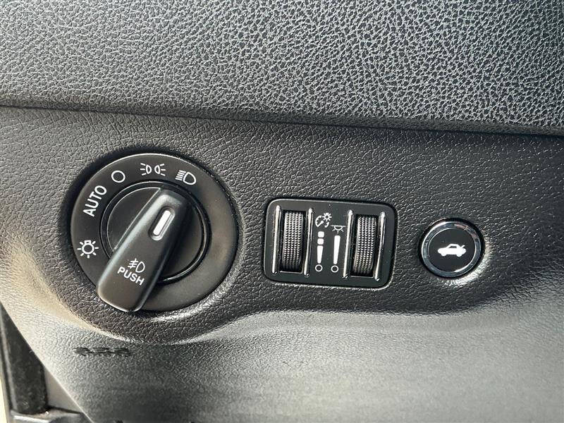 2012 Dodge Charger R/T Max