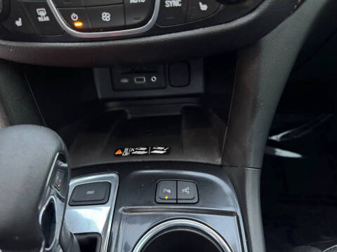 2023 Chevrolet Equinox Premier