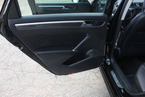 2016 Volkswagen Passat