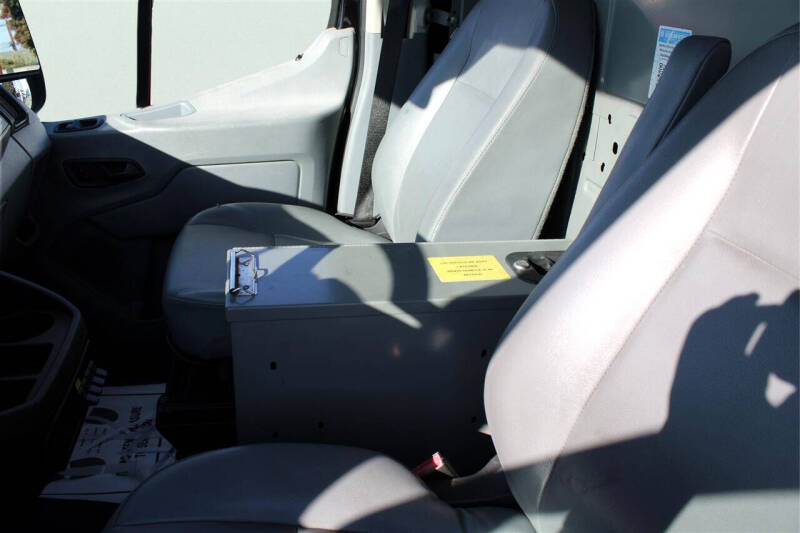 2017 Ford Transit 150