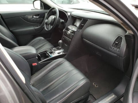 2010 Infiniti FX35