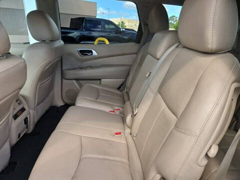 2016 Nissan Pathfinder Platinum