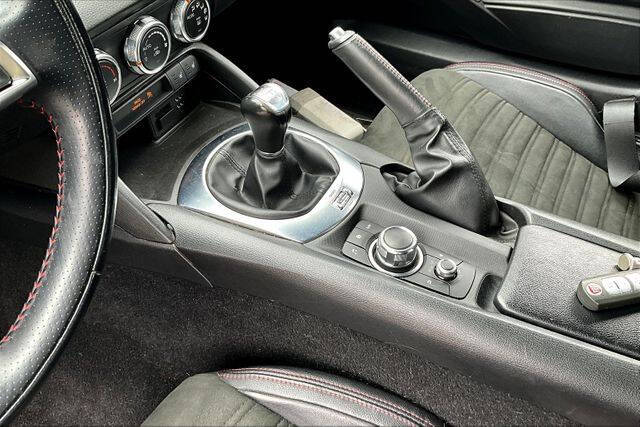 2017 FIAT 124 Spider Abarth