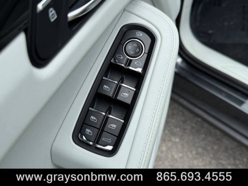 2024 Porsche Macan