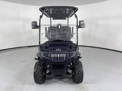 2025 Evolution MAVERICK 4 PLUS