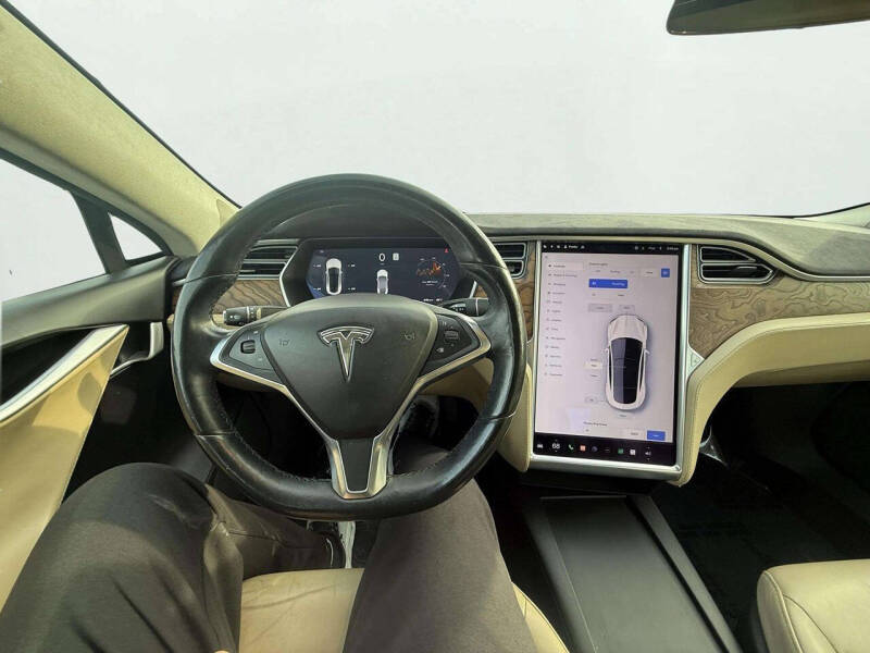 2016 Tesla Model S 75D