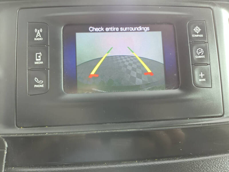 2017 Chrysler Pacifica LX