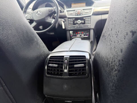 2010 Mercedes-Benz E-Class