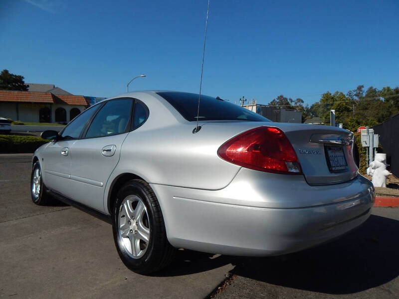2000 Ford Taurus SEL