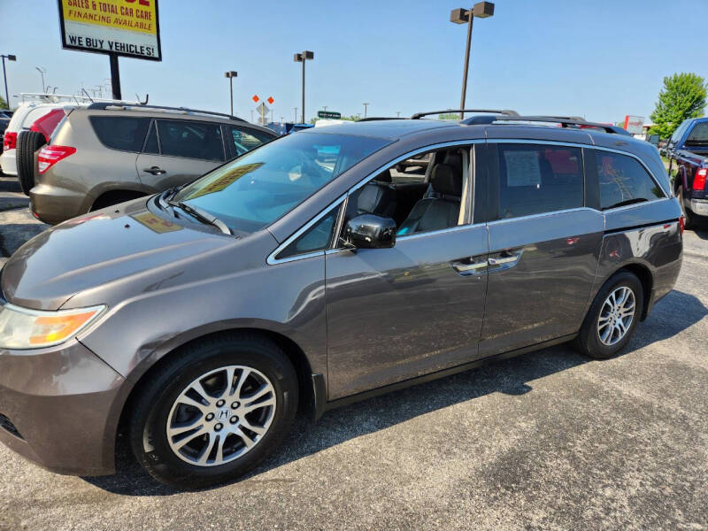 2011 Honda Odyssey EX-L w/DVD