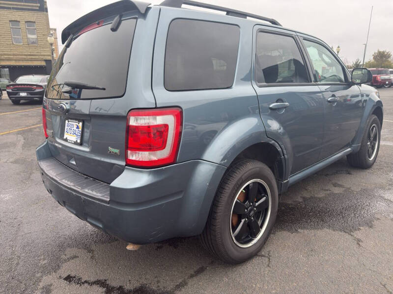 2011 Ford Escape XLT