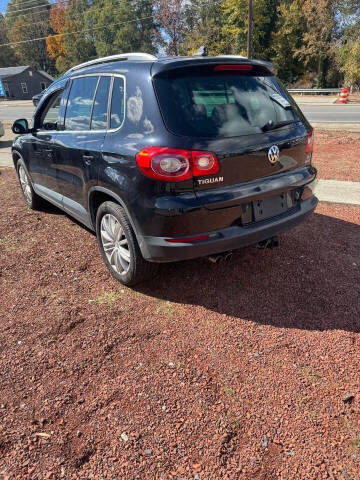 2011 Volkswagen Tiguan S 4Motion