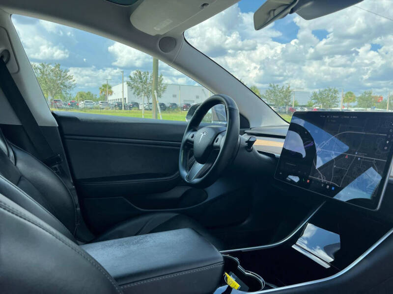 2020 Tesla Model 3 Long Range