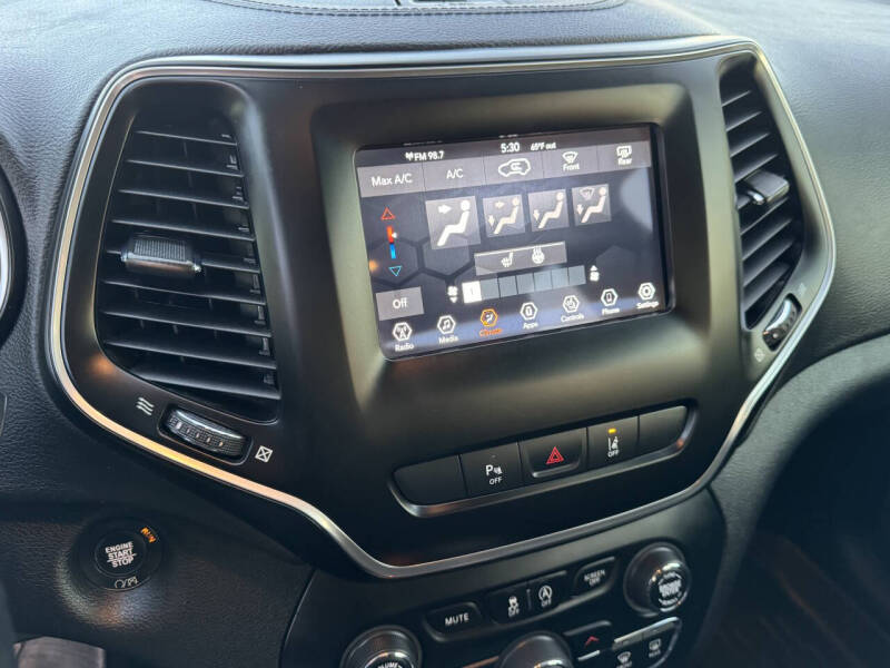 2021 Jeep Cherokee Latitude Plus
