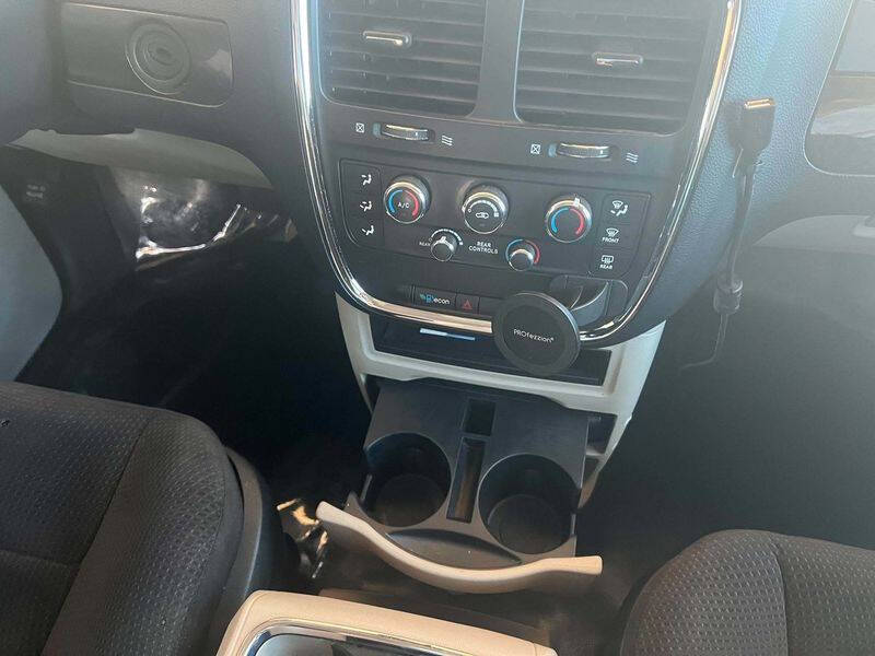 2013 Dodge Grand Caravan SE