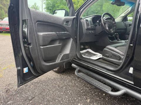 2017 GMC Canyon SLE