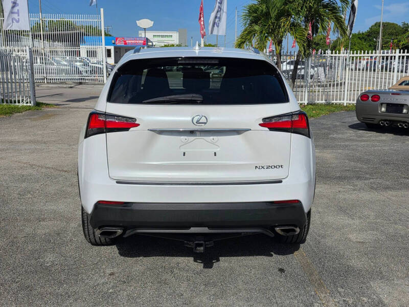 2016 Lexus NX 200t