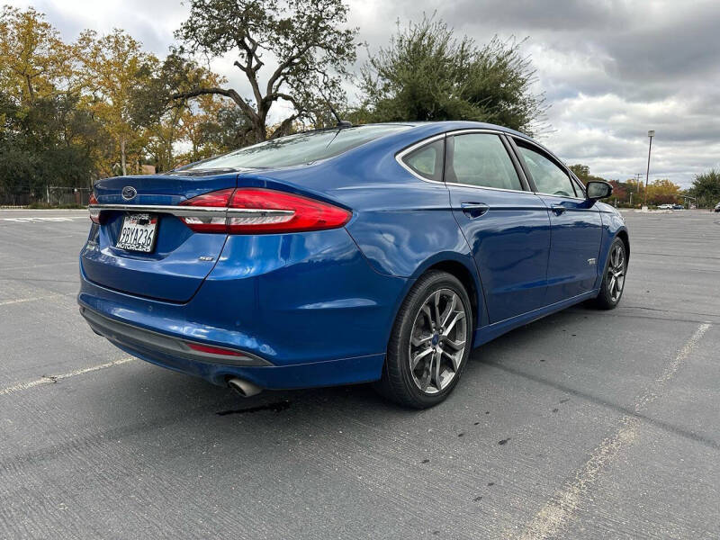 2017 Ford Fusion Energi SE Luxury