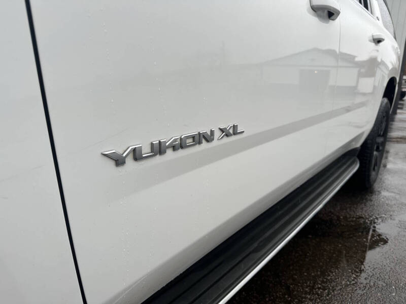 2015 GMC Yukon XL SLT