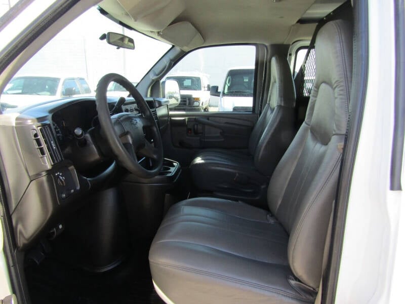 2007 Chevrolet Express Cargo Work photo 11