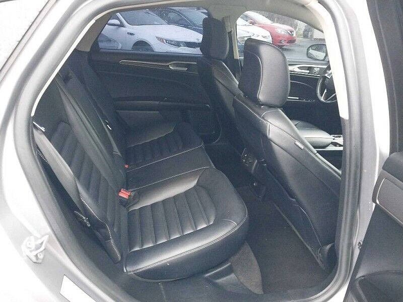 2020 Ford Fusion SEL