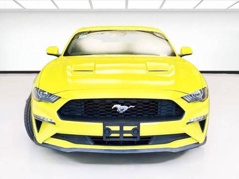 2021 Ford Mustang EcoBoost