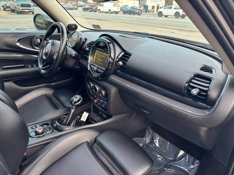 2016 MINI Clubman Cooper S