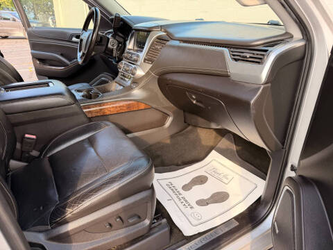 2017 Chevrolet Suburban LT