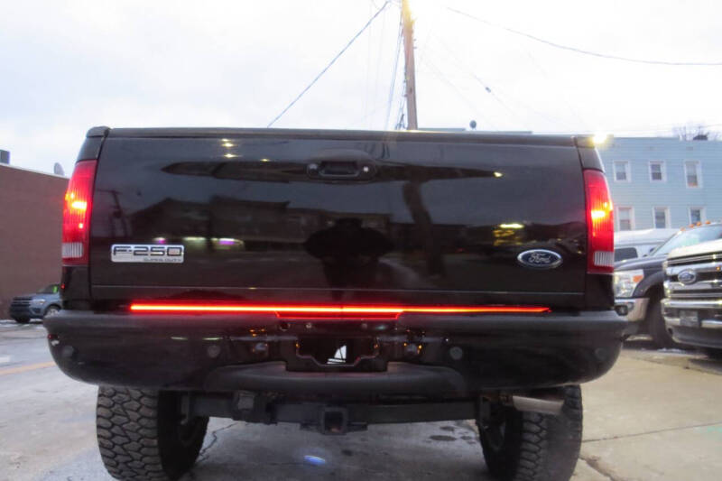 2006 Ford F-250 Super Duty Lariat