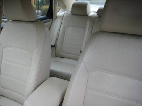 2015 Volkswagen Passat 1.8T Limited Edition