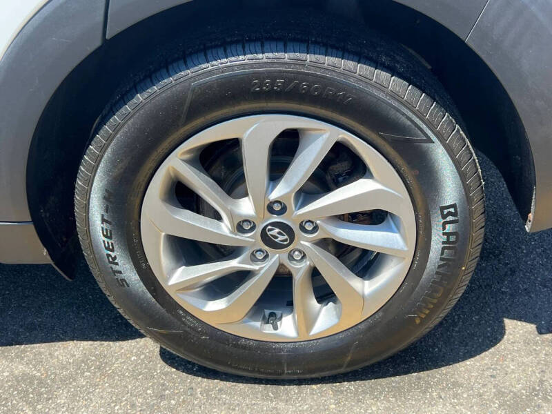 2018 Hyundai Tucson SE