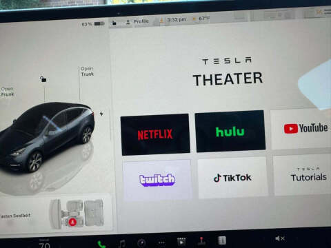 2024 Tesla Model Y Long Range