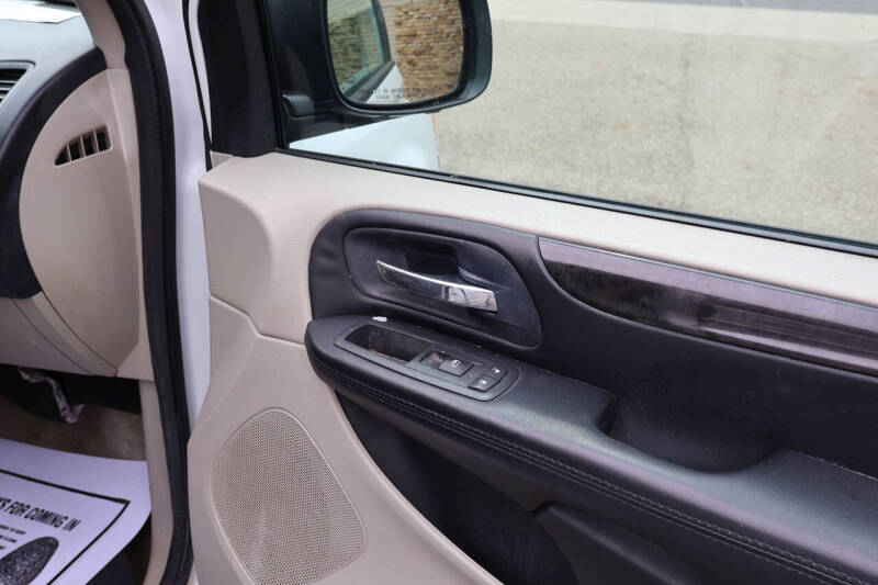 2016 Dodge Grand Caravan SE