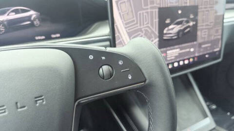 2022 Tesla Model S Plaid