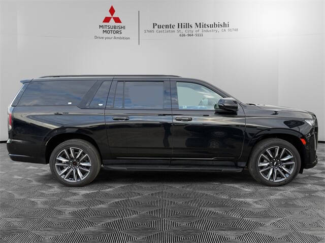 2023 Cadillac Escalade ESV Sport