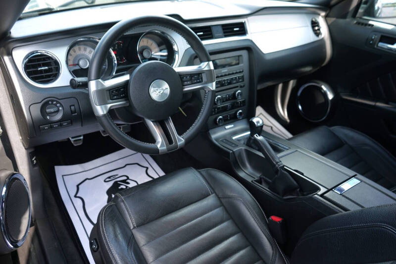 2012 Ford Mustang GT Premium