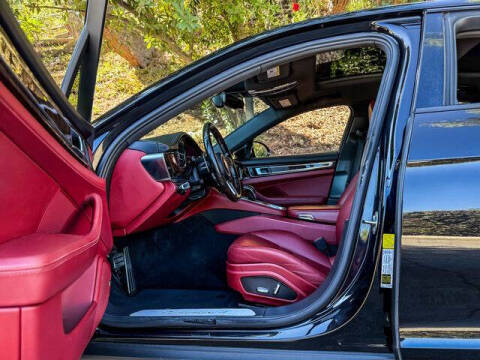 2018 Porsche Panamera 4 E-Hybrid